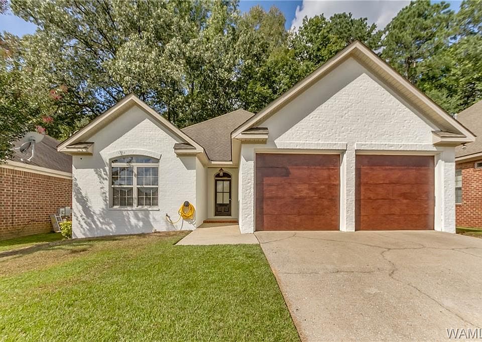 1st image of 5515 Moores Cir