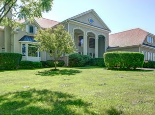 11 Coach Ln, Lambertville, NJ 08530