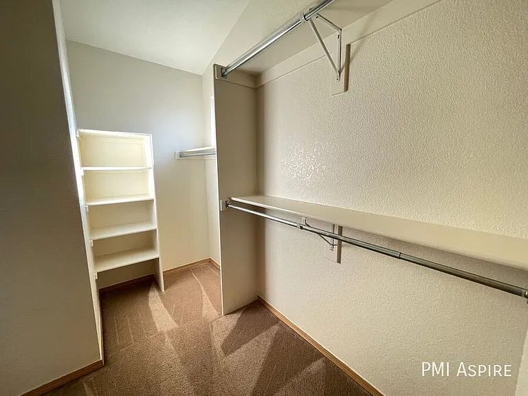 10501 Dresden St — Photo 13