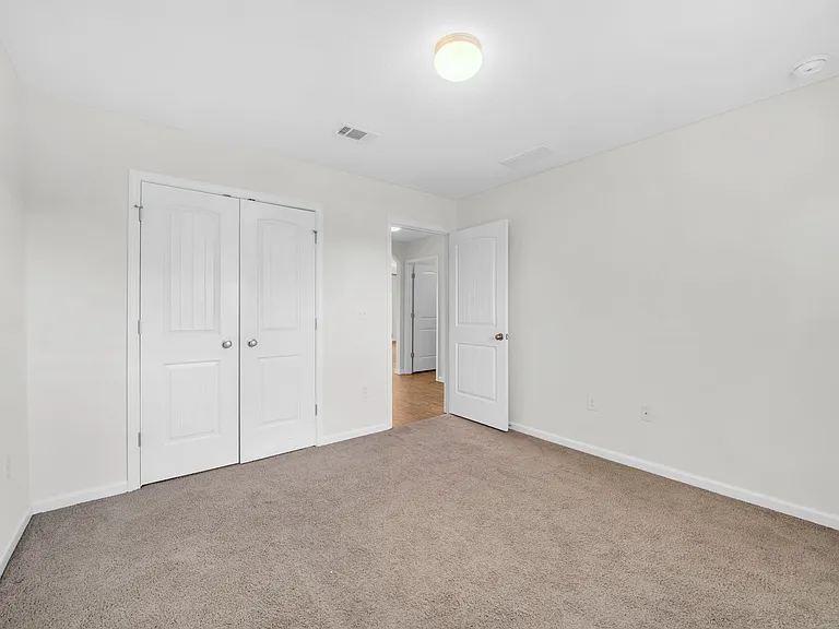 4924 Kensington Ln — Photo 32