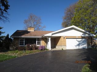 500 Columbine Cir, Schaumburg, IL 60173