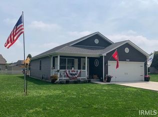 302 S 3rd St, Flora, IN 46929