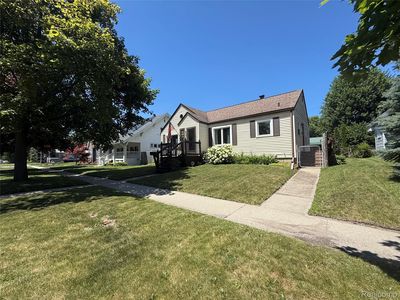 2013 Griswold St, Port Huron, MI, 48060