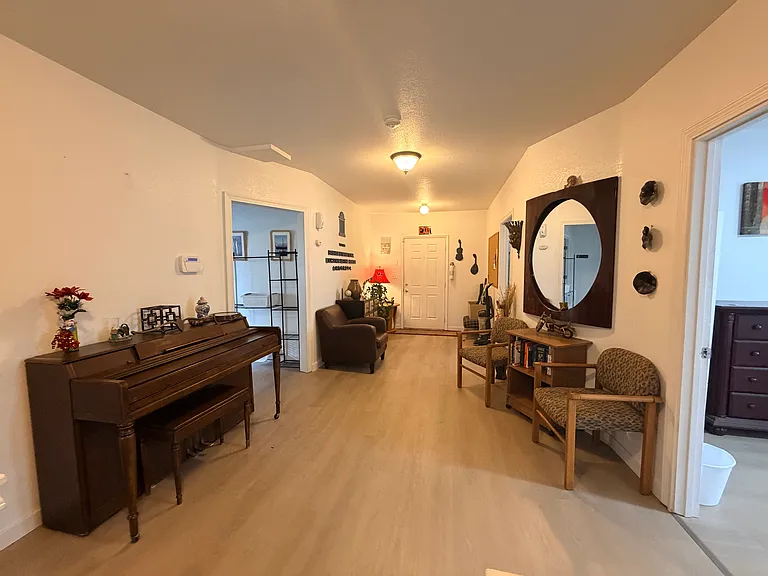 1538 Market St #1&2 — Photo 4