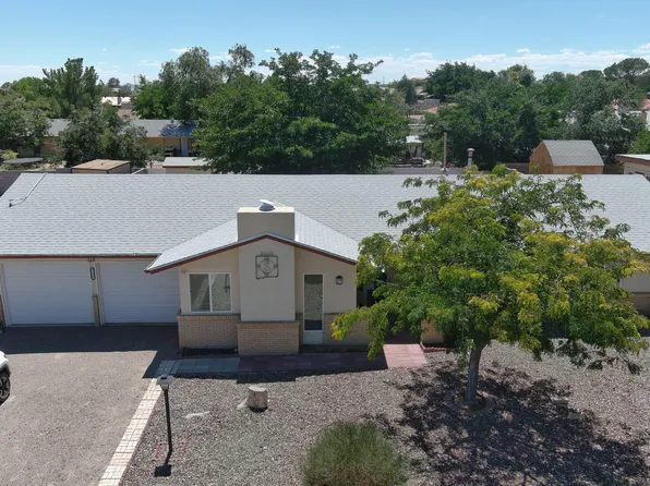 2110 Twisted Juniper Rd SE, Rio Rancho, NM 87124