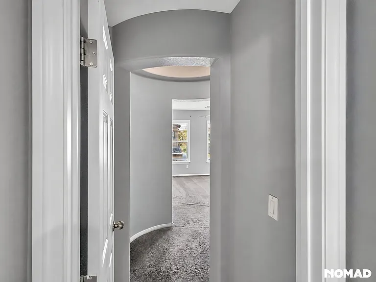 8528 Myrsine Ct — Photo 26