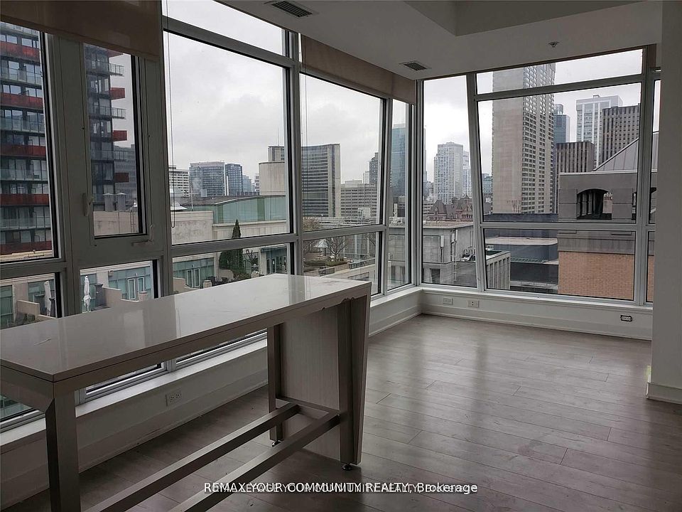 1st image of 199 Richmond St W #1602