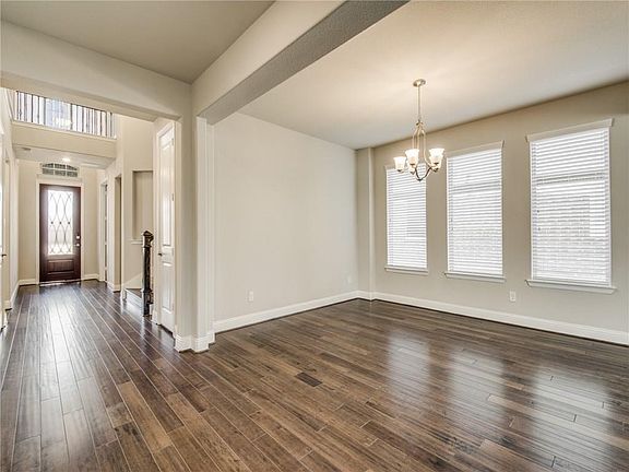 4th image of 6254 Culverdale Ln