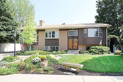 1st image of 4941 W Odell Dr