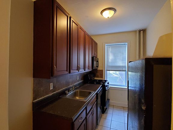 5th image of 565 Bergen Ave APT 23J