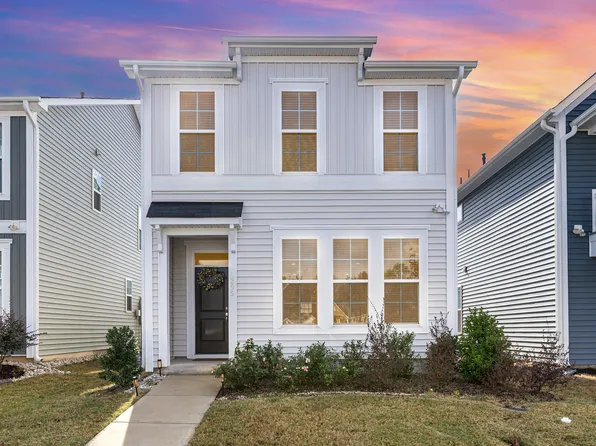 205 Buckhorn Branch Park, Clayton, NC 27520