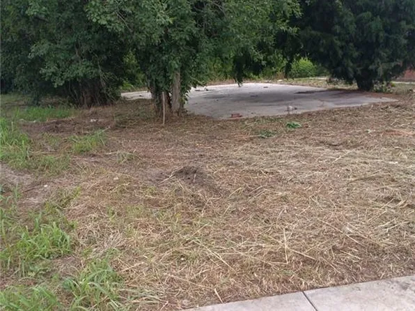 1916 Egania St, New Orleans, LA 70117