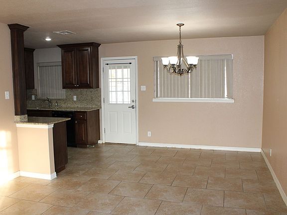 4th image of 2708 Dunoon Dr