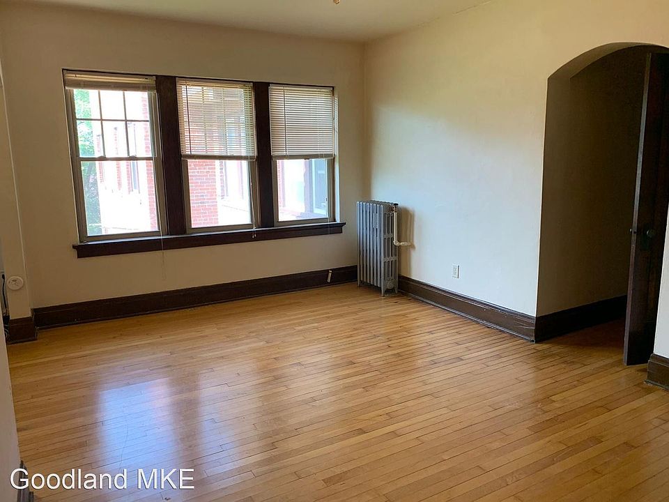 1st image of 2822 N 1st St APT 306