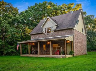 12719 S Pleasant Valley Rd, Gentry, AR 72734