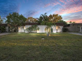 1119 2nd Ave NE, Largo, FL 33770