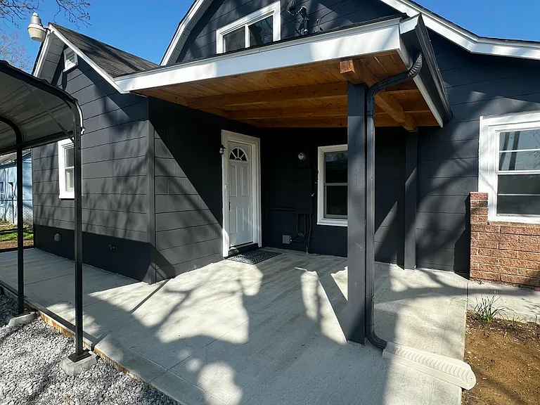 1801 Woodson Dr — Photo 46