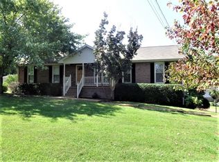 7303 Clearview Dr, Fairview, TN 37062
