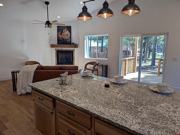 4th image of 227 Oakwood Circle
