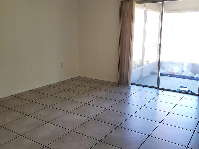 7651 Jenner Ave — Photo 4