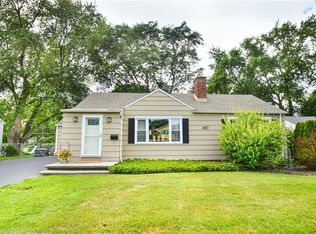 483 Grosvenor Rd, Rochester, NY 14610