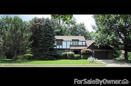 1st image of 748 W Brookforest Dr