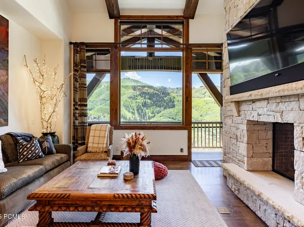 8902 Empire Club Dr #705, Park City, UT 84060