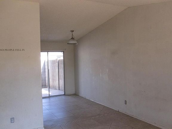 3rd image of 3645 N 69th Ave Unit 4