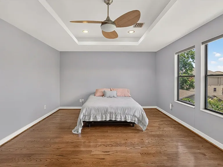 6016 Truro St — Photo 24