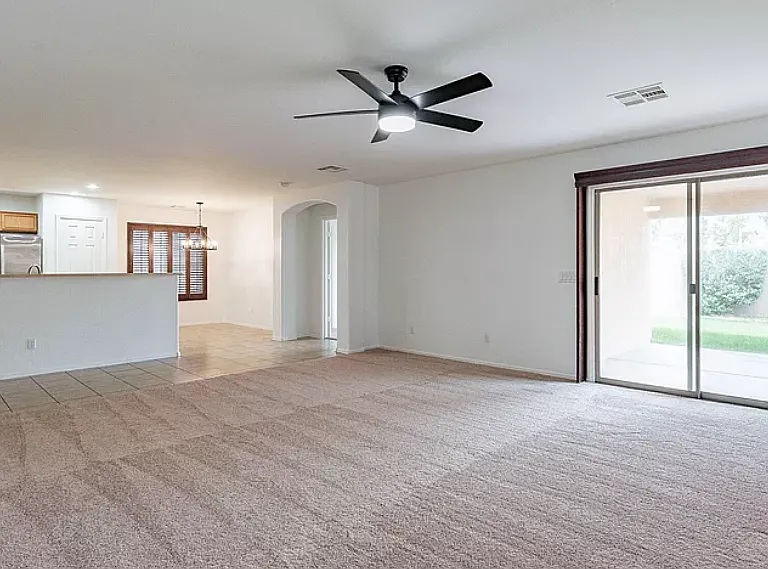 3740 E Timberline Rd — Photo 5