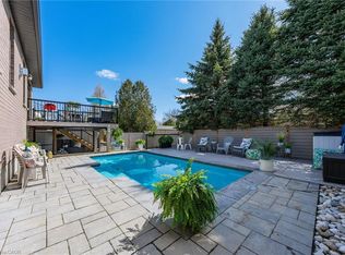 57 Cutting Dr, Centre Wellington, ON N0B 1S0