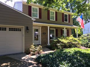 203 James Cir, Avon Lake, OH 44012