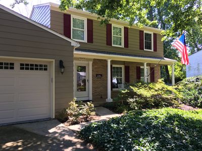 203 James Cir, Avon Lake, OH, 44012