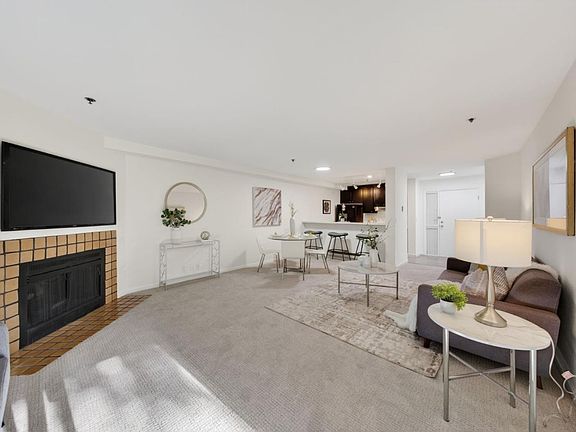 5th image of 1269 Poplar Ave APT 201