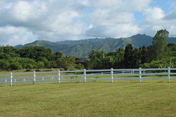 1st image of Kahili Makai St
