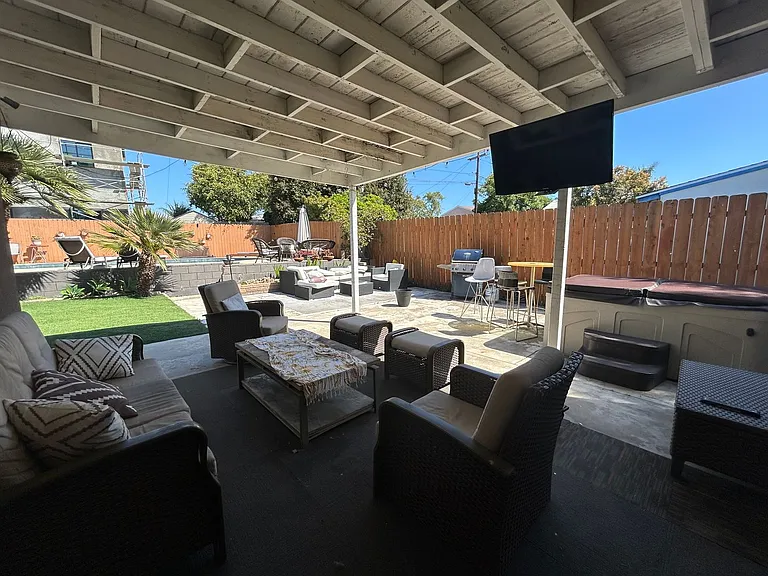 4167 Willamette Ave — Photo 3