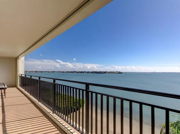 5700 Escondida Blvd S APT 403, Saint Petersburg, FL 33715