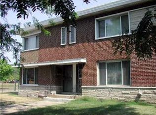 2400 E 103rd St, Chicago, IL