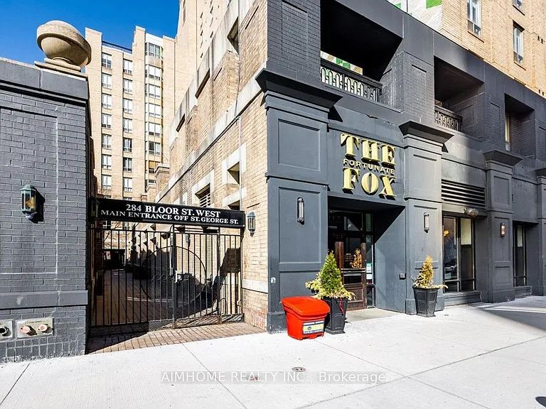 284 Bloor St W #806 — Photo 19