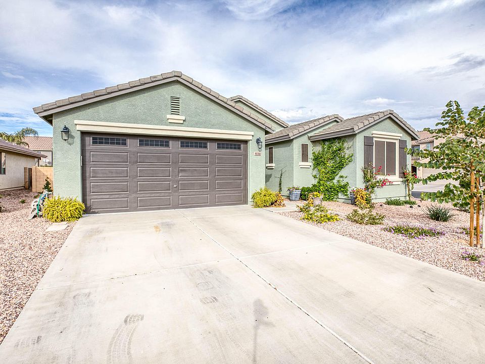 1st image of 634 W Desert Mountain Dr