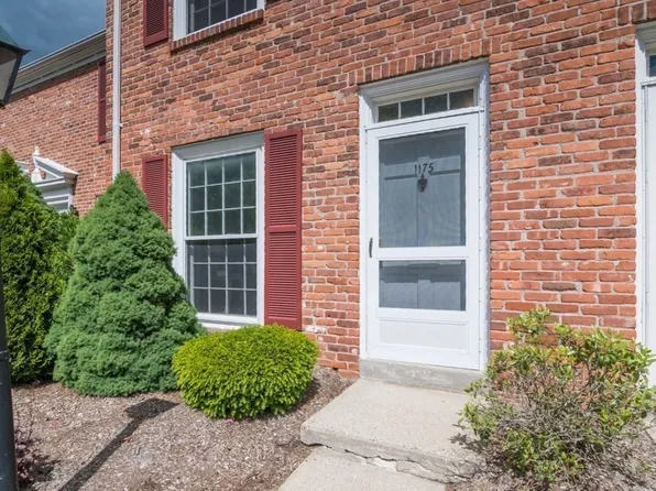 1175 Dickinson St Unit 1175, Springfield, MA 01108