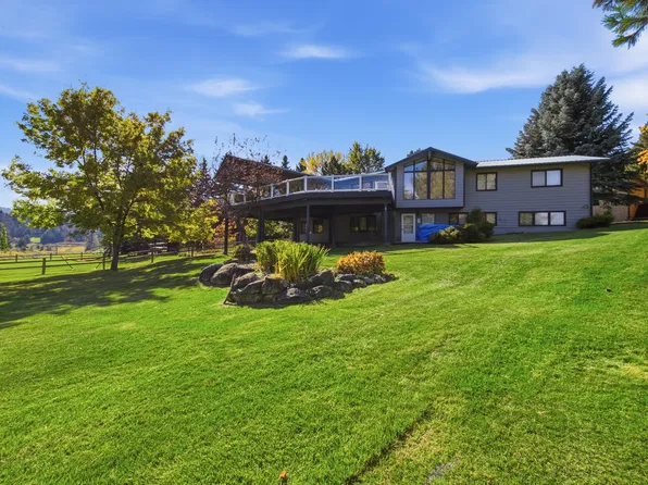 167 Peaceful Ln, Lakeside, MT 59922