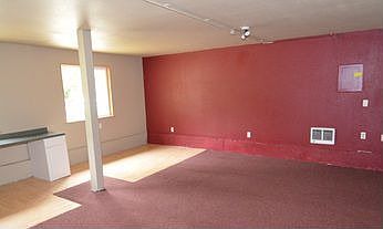 2nd image of 3824 107th Pl NE