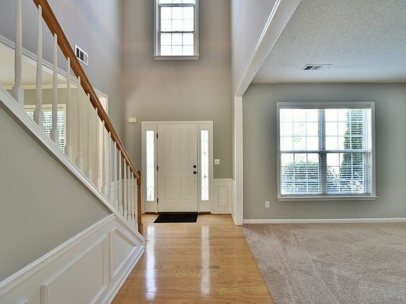 Formal Sitting/Bonus Room