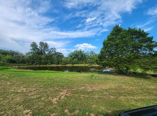 24 Yankee Ln, Lebanon, MO 65536