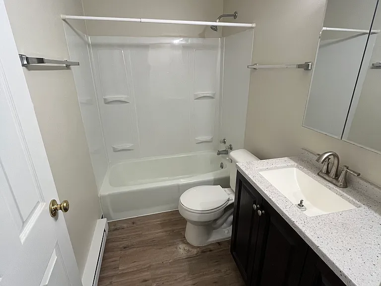 4734 Castlebar St NW #1 — Photo 4