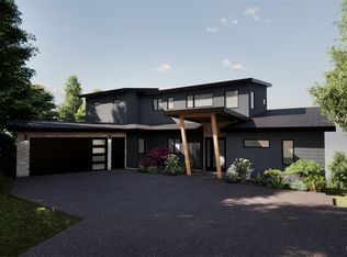 1697 Chuckanut Crest Drive, Bellingham, WA