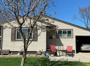 665 Northfield Dr, Maumee, OH 43537