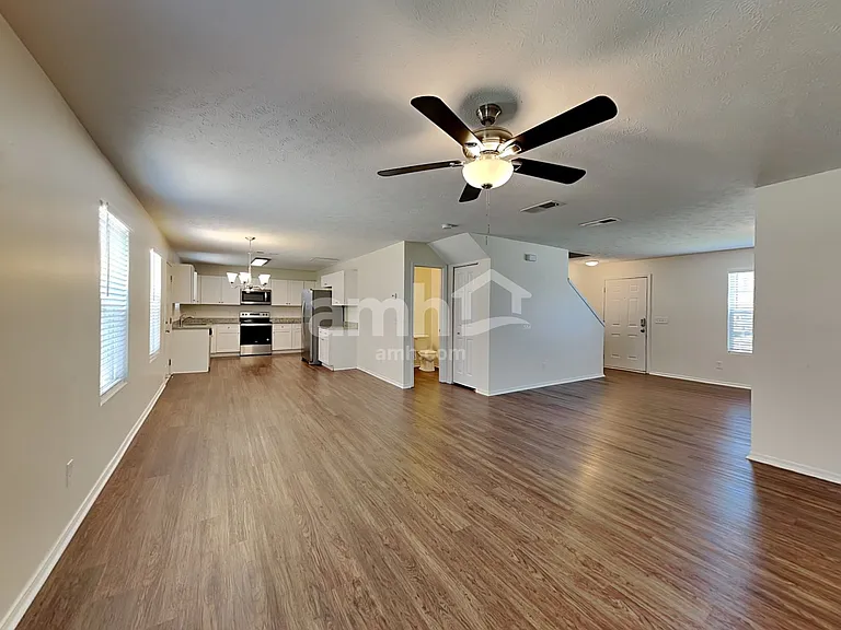 5209 Sunsail Dr — Photo 5