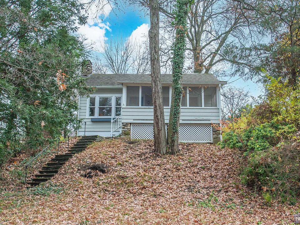 1st image of 68 Westover Ave